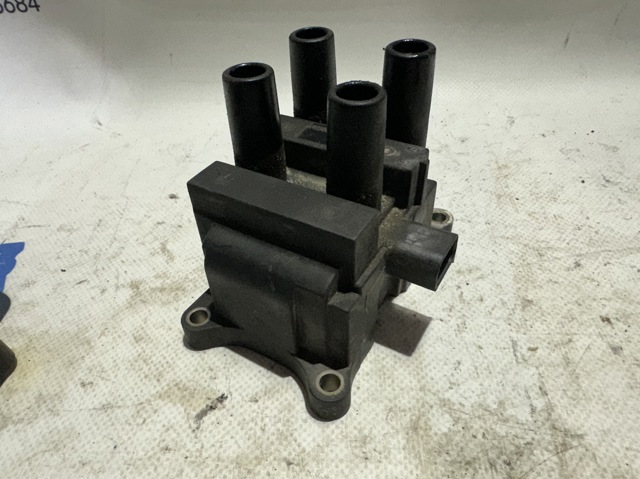 FORD CM5G12029FC Катушка зажигания в наличии Ирпень