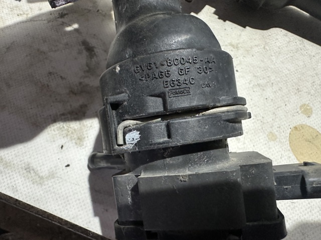 FORD GV618C045AA в наличии Кривой Рог