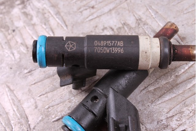 Топливные форсунки 04891577AB CHRYSLER