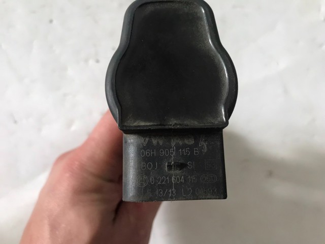 Катушка 06H905115B VAG