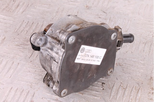 VAG 07K145100C Насос вакуумный в наличии Каменское