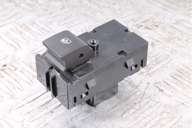GM 13408450 Кнопочный блок управления стеклоподъемником задний в наличии Одесса