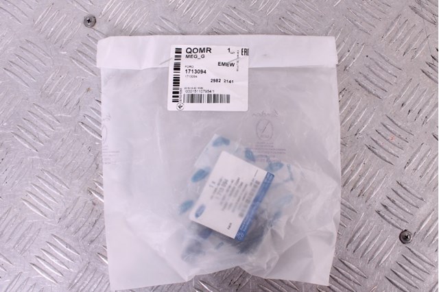 FORD 1713094 Кронштейн радиатора в наличии Винница