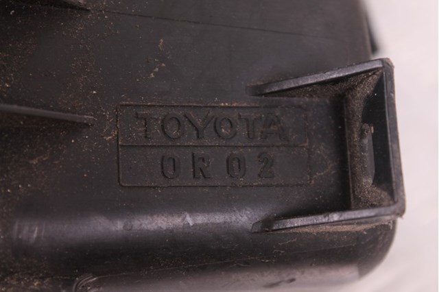 TOYOTA 177050N070 Корпус воздушного фильтра, верхняя часть в наличии Киев