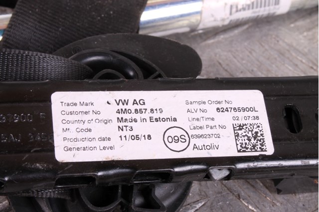 VAG 17A857706CRAA Ремень безопасности передний правый в наличии Тернополь