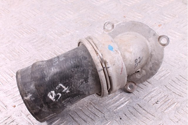 Патрубок интеркуллера 1K0145828F VAG