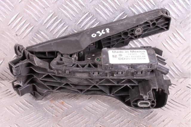 VAG 1K1723503AR Педаль газа в наличии Запорожье