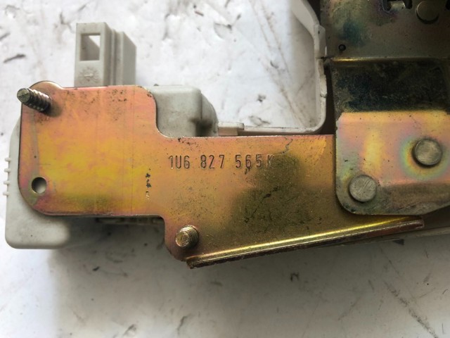 VAG 1U6827565K Ручка крышки багажника (двери 3/5-й задней) наружная в наличии Кривой Рог