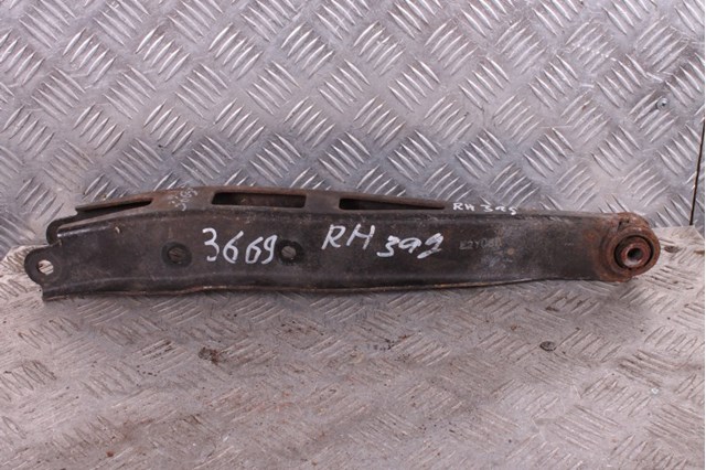 Рычаги задней подвески 20250AJ040 SUBARU