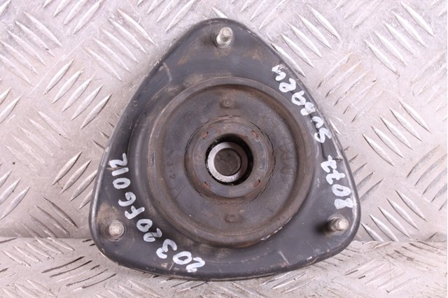 Опора передней стойки 20320FG012 SUBARU
