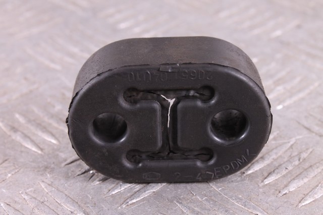 2065104U10 NISSAN купить в Ирпень
