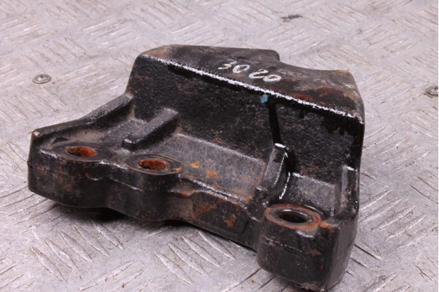 21825C1000 HYUNDAI Кронштейн подушки (опоры) двигателя правой купить в Павлоград