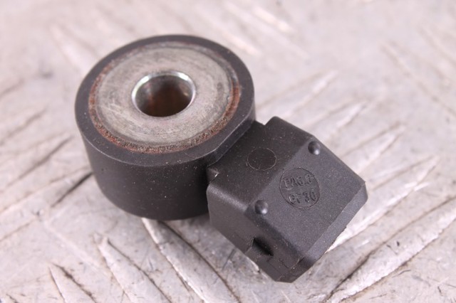 Датчик детонации 220607S000 NISSAN