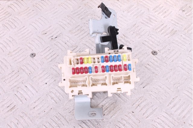 NISSAN 2435079903 Блок предохранителей в наличии Николаев
