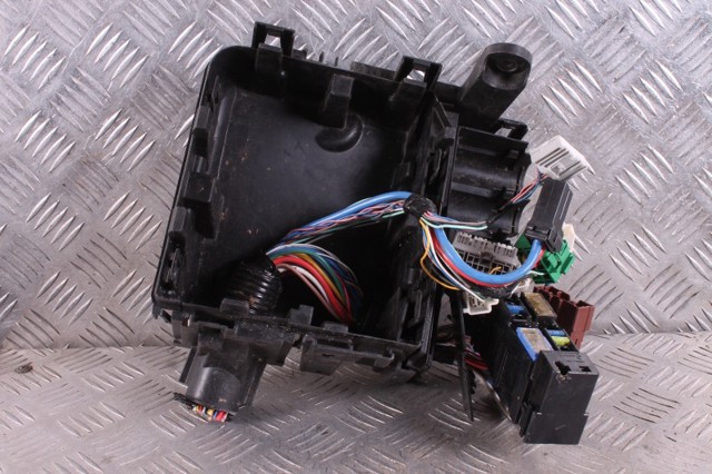 243817990A NISSAN купить в Кривой Рог