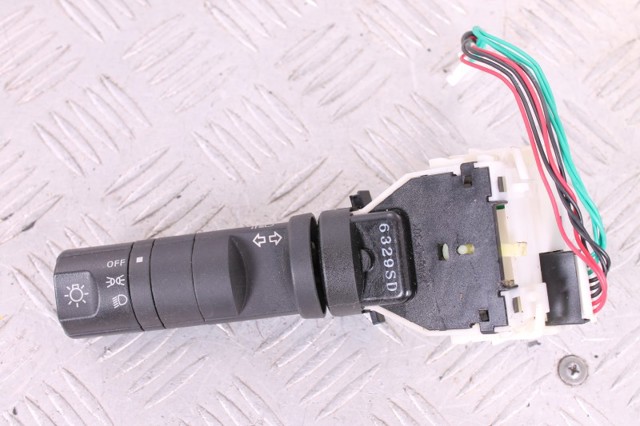 Переключатель подрулевой, левый 25540JD03A NISSAN