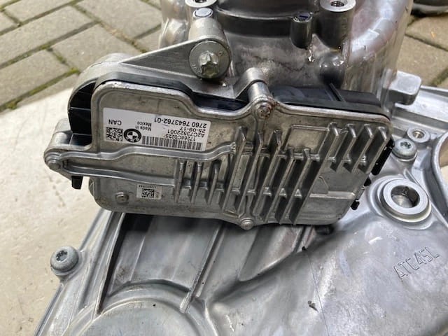 BMW 27107643758 Раздатка (коробка раздаточная) в наличии Ровно