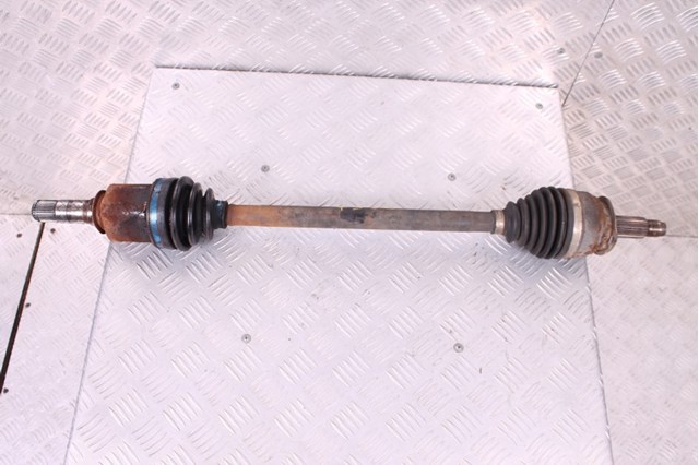 Ось передняя 28321FG002 SUBARU