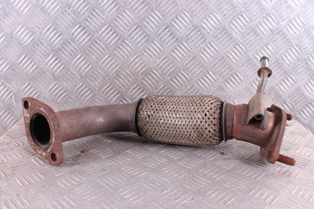 HYUNDAI 286102T110 Передняя часть глушителя в наличии Запорожье