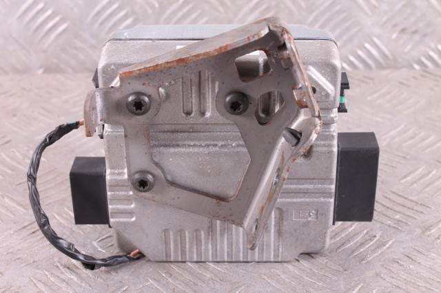 2T56399600 HYUNDAI купить в Киев