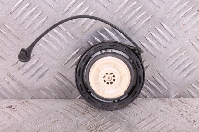 310103L600 HYUNDAI Крышка бензобака купить в Полтава