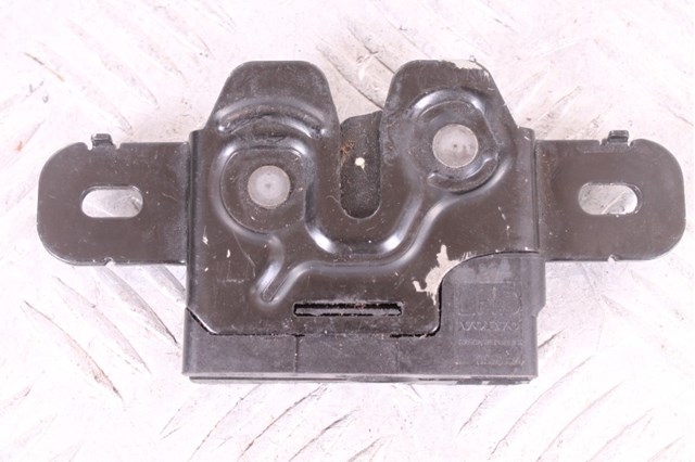 31298609 VOLVO Замок капота левый купить в Чернигов
