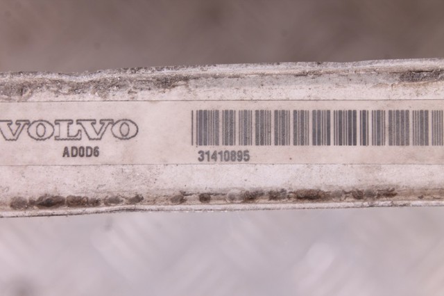Радиатор охлаждения 31410895 VOLVO