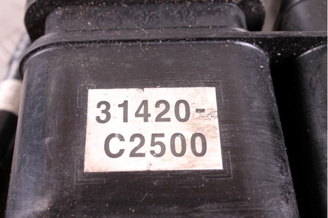 HYUNDAI 31420C2500 Адсорбер паров топлива в наличии Ирпень