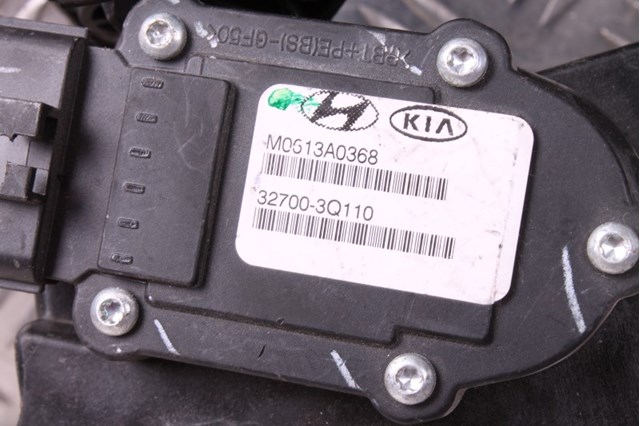 HYUNDAI 327003Q110 Педаль газа (акселератора) в наличии Запорожье