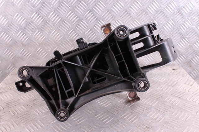 TOYOTA 3356033031 Механизм переключения передач (кулиса, селектор) в наличии Полтава