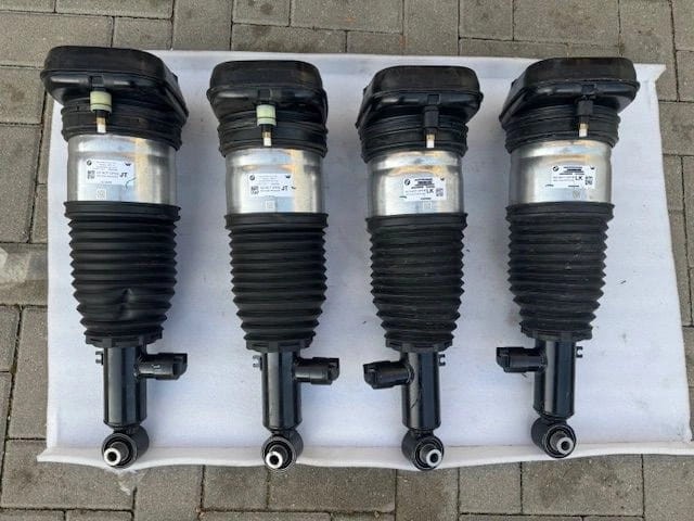 37106890330 BMW Амортизатор задний правый купить в Тернополь