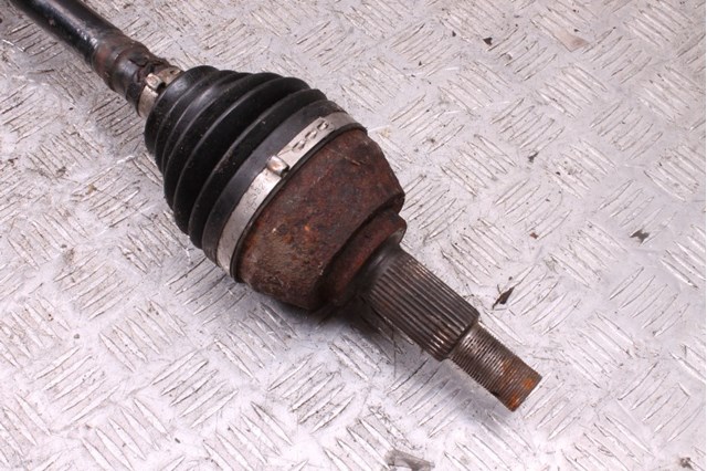 391011AA0A NISSAN Левая полуось купить в Ирпень