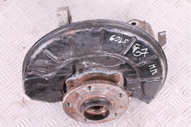 Цапфа передняя правая 3C0407254F VAG