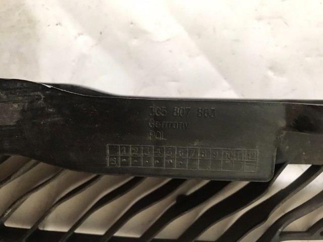 VAG 3G5807863 Кронштейн бампера заднего центральный в наличии Сумы