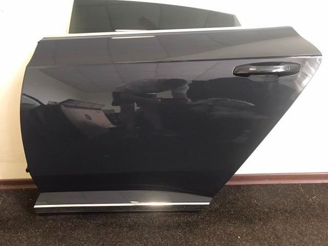 3G8833055N Дверь задняя левая купить Хмельницкий
