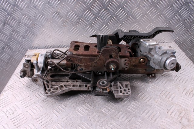 MAZDA 3M513F880AC Замок зажигания в наличии Украина