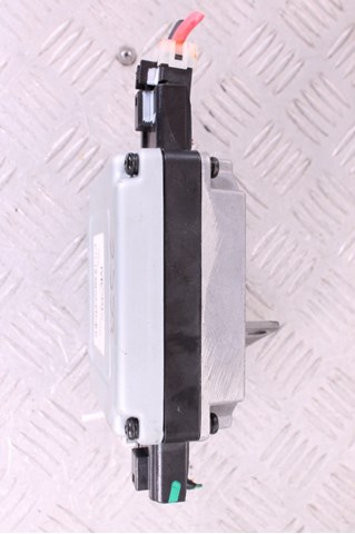 3Q56399500 HYUNDAI купить в Кривой Рог