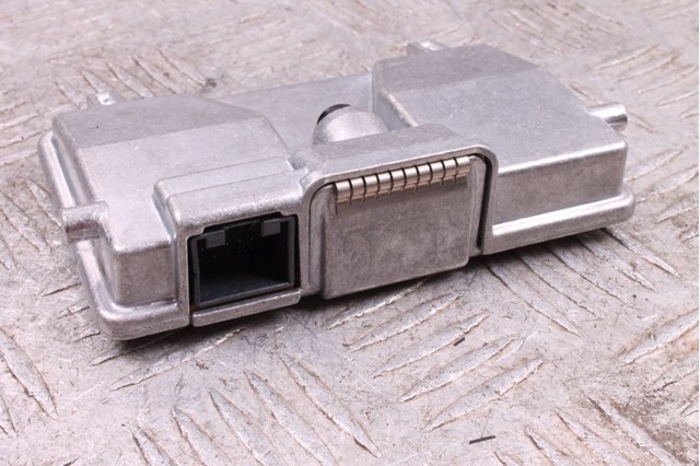 Камера системы обеспечения видимости 3QD980654 VAG