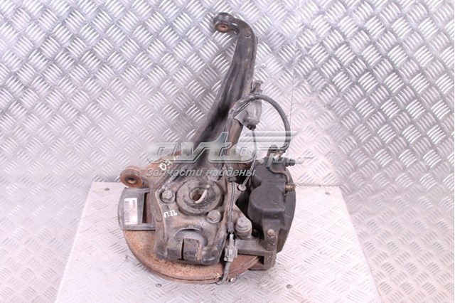 NISSAN 400141LA0A Цапфа (поворотный кулак) передний правый в наличии Запорожье