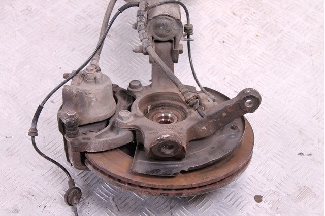 NISSAN 400148J000 Цапфа (поворотный кулак) передний правый в наличии Сумы