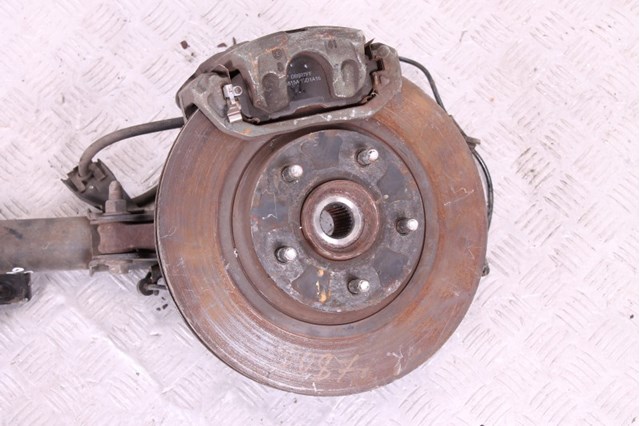 NISSAN 400148J000 Цапфа (поворотный кулак) передний правый в наличии Львов