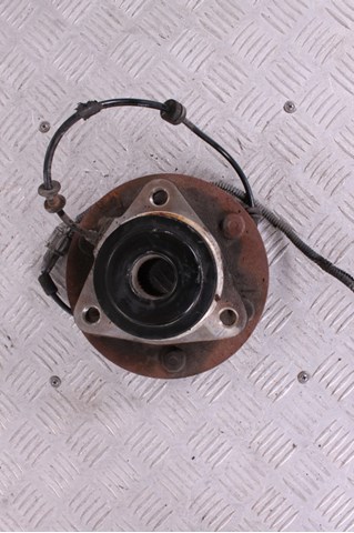 NISSAN 402027S000 Передняя ступица в наличии Житомир