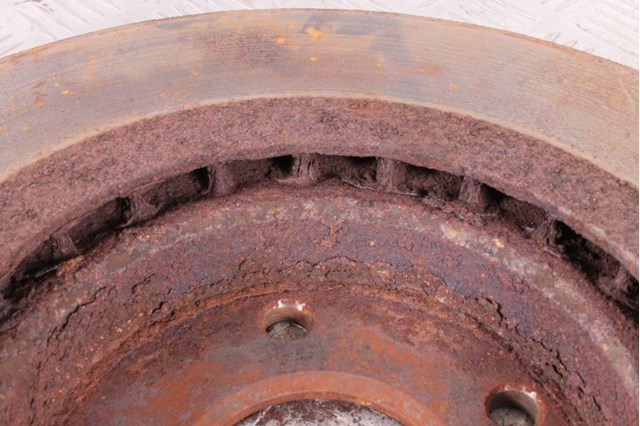 NISSAN 40206EG000 Диск тормозной передний в наличии Винница