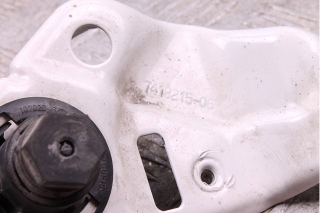 Кронштейн крепления крыла  переднего левого верхний 41007492365 BMW