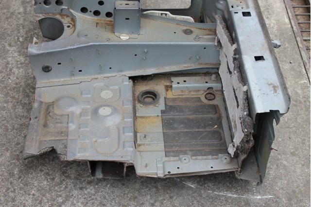 BMW 41217352050 Крыло заднее правое в наличии Черкассы