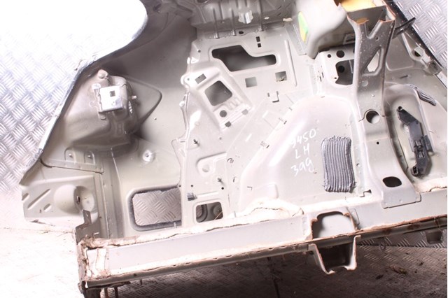 GM 42673292 Боковина кузова левая в наличии Львов