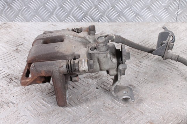 HONDA 43019SWWG00 Суппорт задний левый в наличии Ужгород