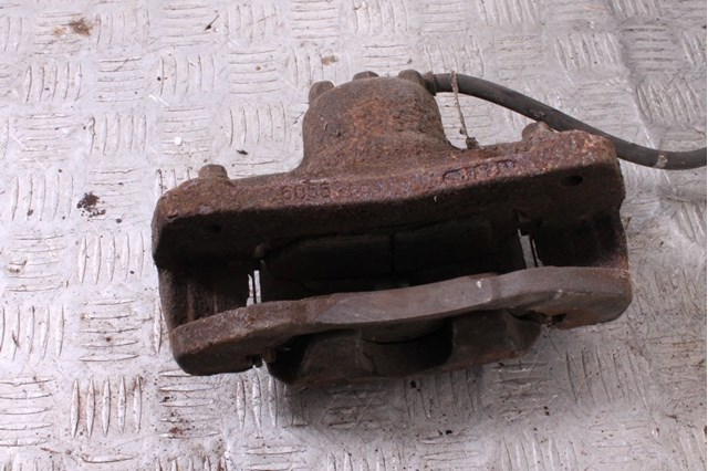 Тормозной суппорт 4605A019 MITSUBISHI