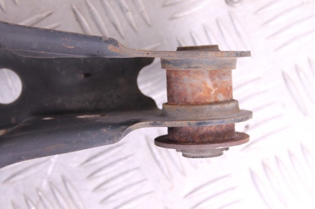 4874075010 TOYOTA Рычаг задней подвески нижний левый купить в Ирпень