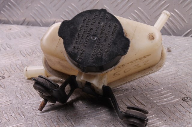 Бачок гидроусилителя 49180JN00A NISSAN